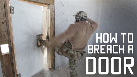 door kicker military meaning